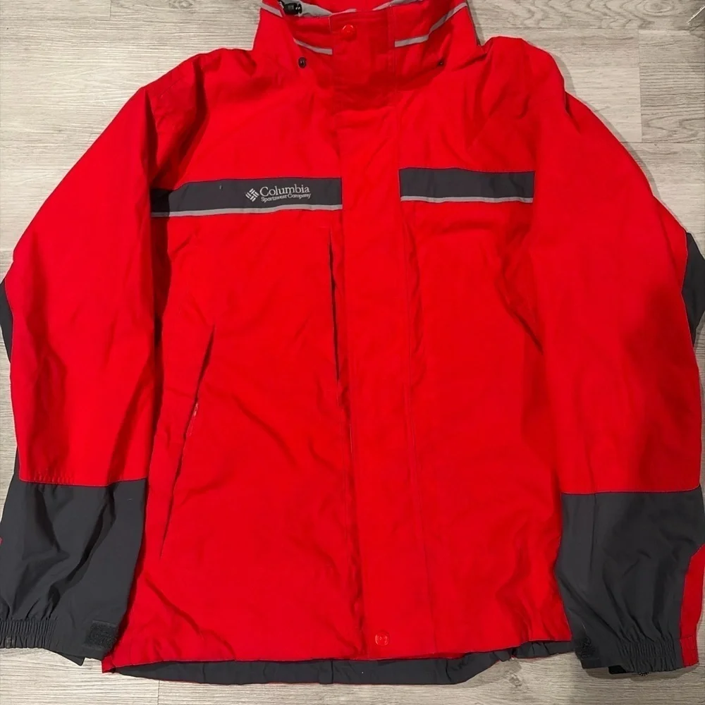 Columbia Men's Performance Jacket in Red and Black